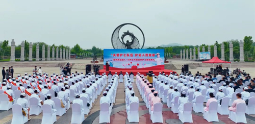 青州市隆重举行纪念“5.12”国际护士节暨优秀护士颁奖典礼
